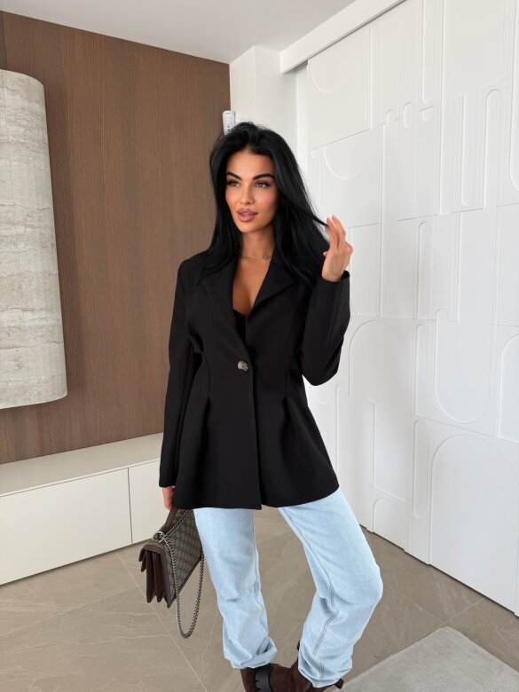 Marynarka Fluente taliowana czarna