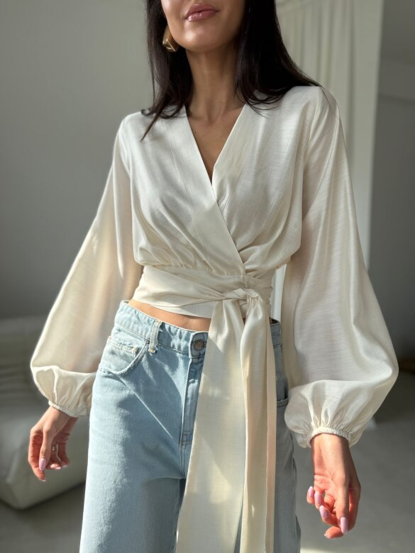 Bluzka Claresa jasnobeżowa 