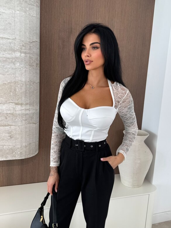 Bluzka Solmaris z koronką ecru