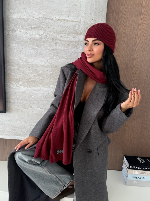 Hat Cashmere with wool and casmire claret