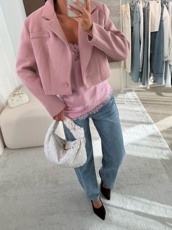 Marynarka Ressa short pudrowa 