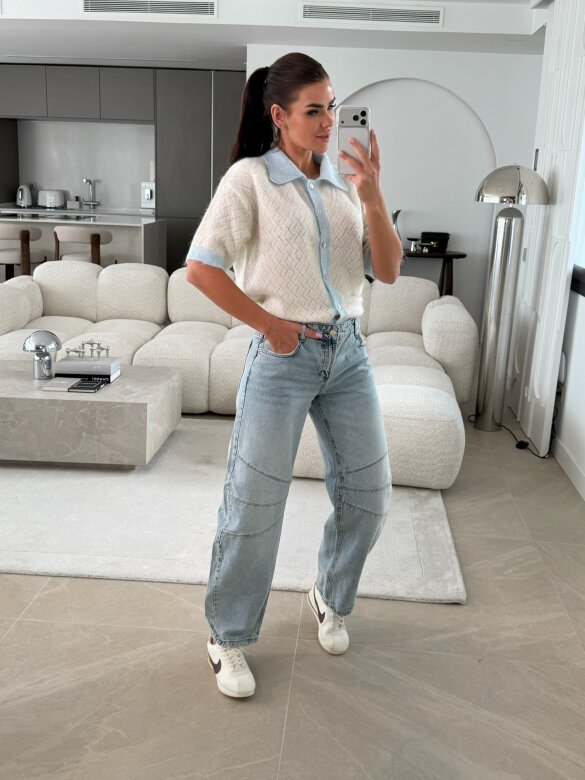 Sweter Alani biało-niebieski