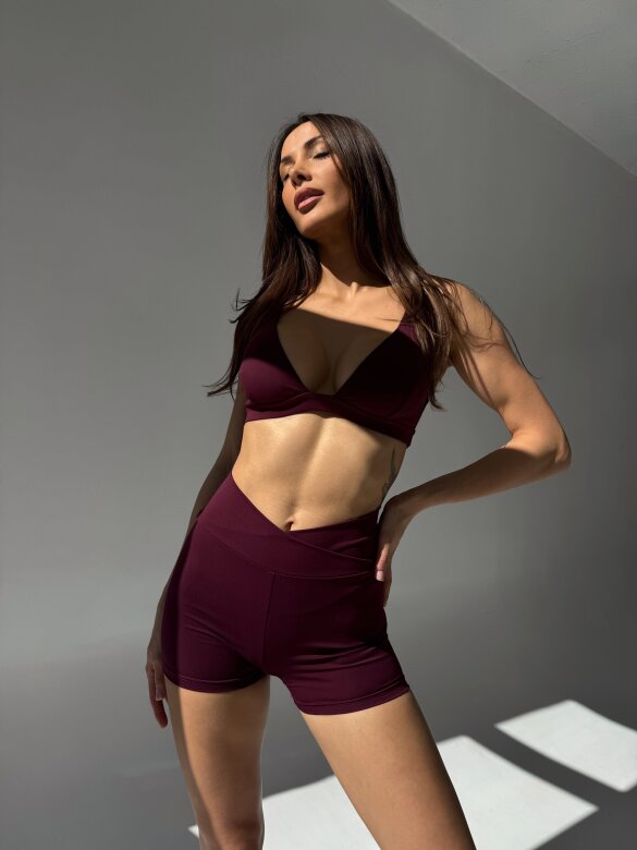 Kolarki Clairo short bordowe
