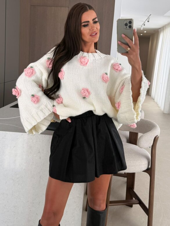 Sweter Caruso z kwiatkami ecru