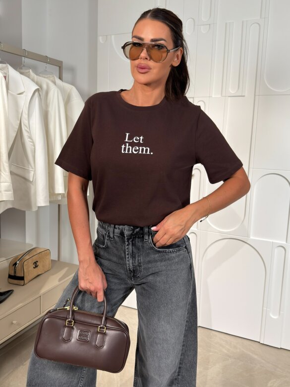 T-shirt Let Them bawełniany czekoladowy 