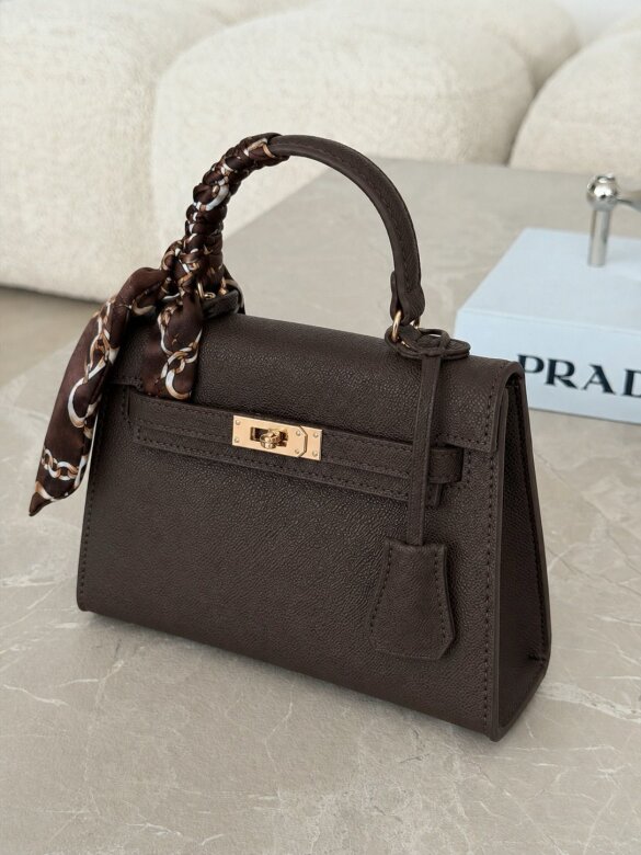 Nerina mini handbag with scarf chocolate