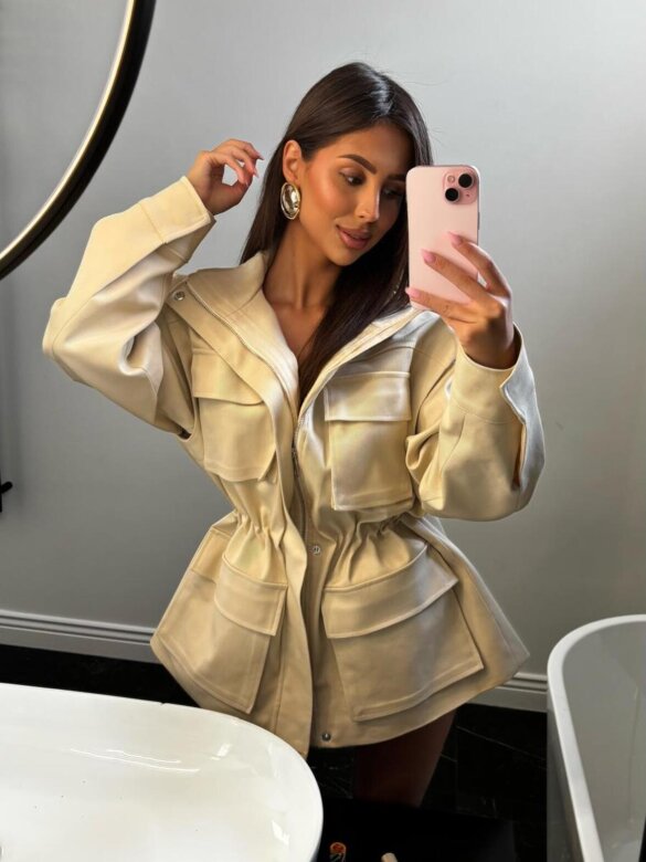 Kurtka Madeli jasnobeżowa