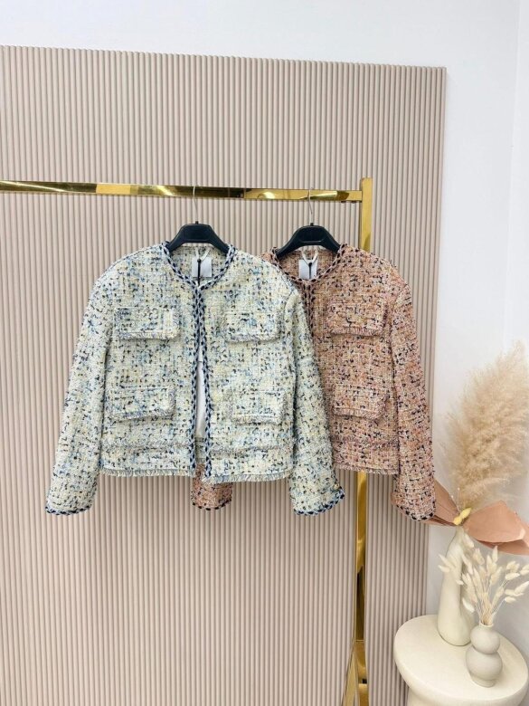 Kurtka Delicia pudrowa 