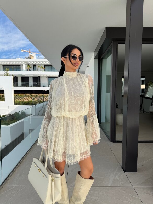 Sukienka Gelissima beżowa