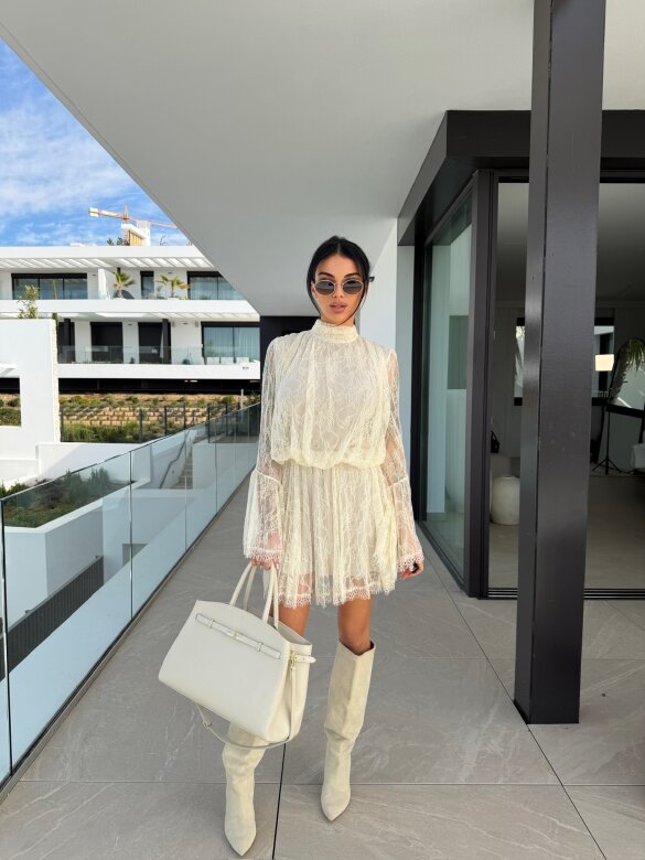 Sukienka Gelissima beżowa