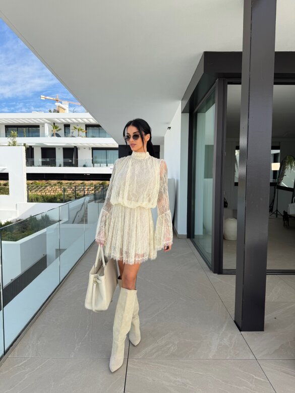 Sukienka Gelissima beżowa