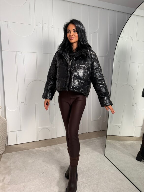 Kurtka Amelys short czarna 