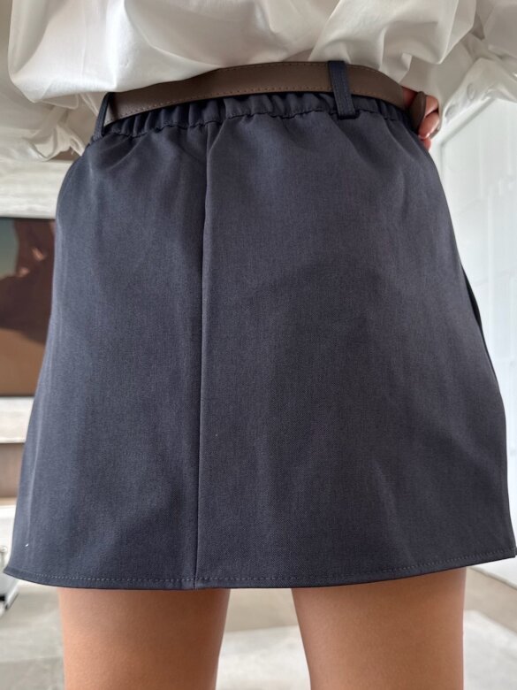 Spódniczko-szorty Levi plisowane grafitowe