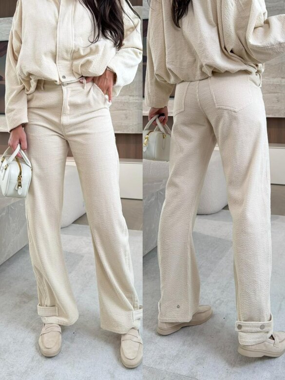 Spodnie Naturis sztruksowe jasnobeżowe