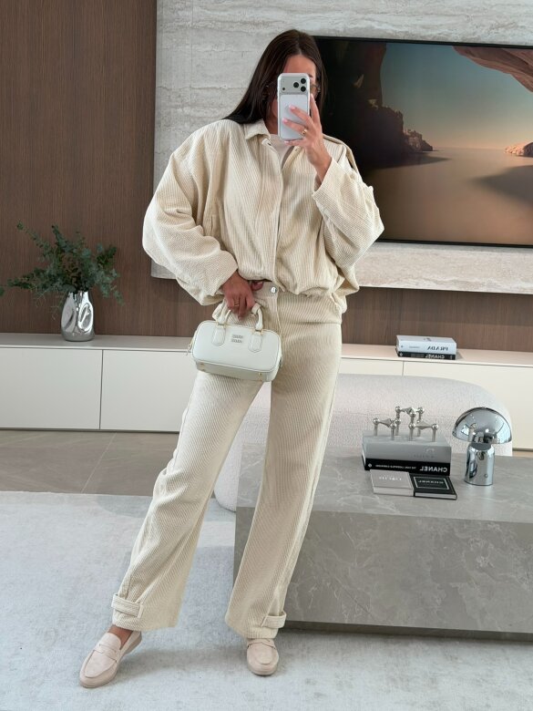 Spodnie Naturis sztruksowe jasnobeżowe