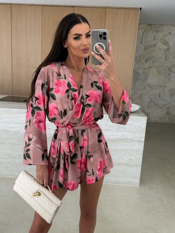 Kombinezon Grammy w print beżowo-różowy