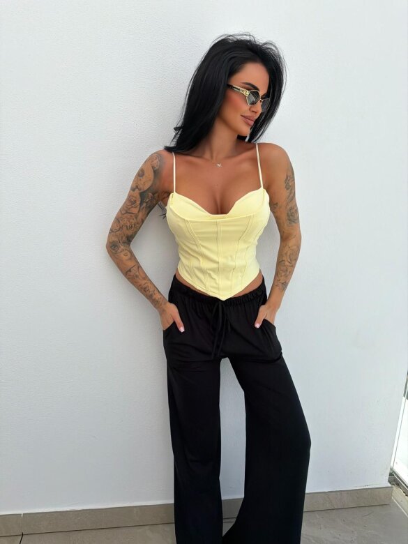 Top Fresco butter yellow