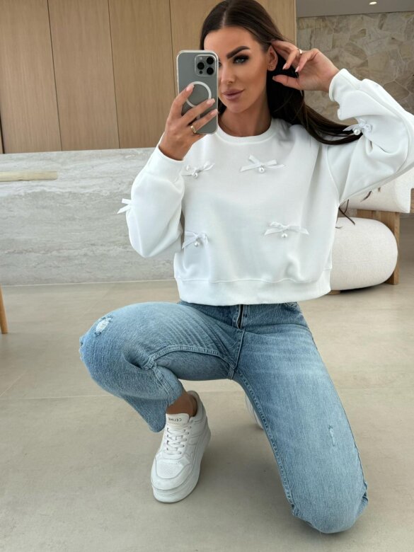 Bluza Excellent z kokardkami biała