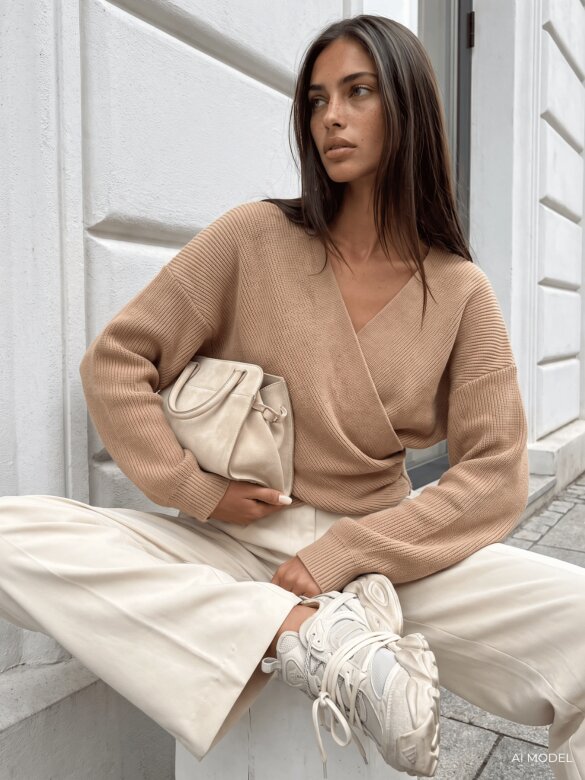 Sweter Cassy beżowy 