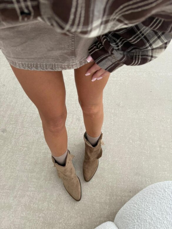 Botki Lussi jasnobeżowe