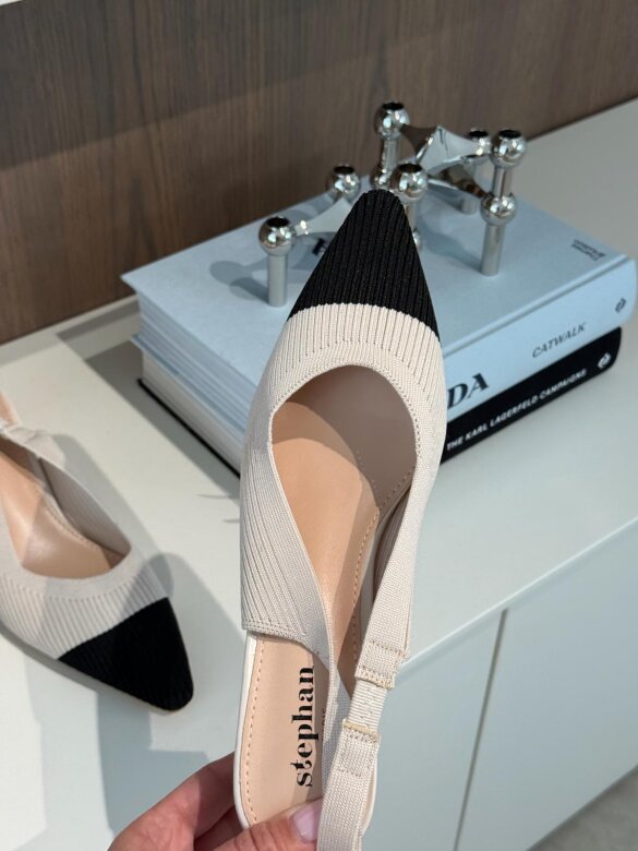 Szpilki Westy beżowo-czarne 