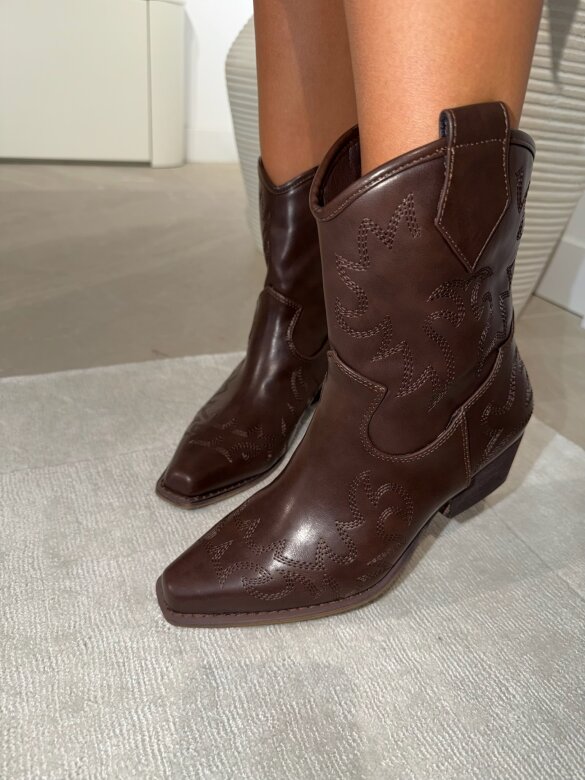 Botki Rasoul eko skóra czekoladowe