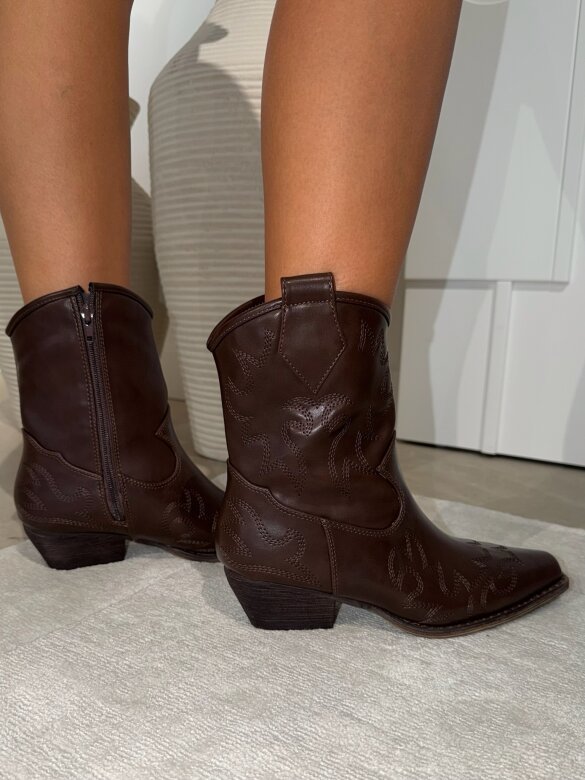 Botki Rasoul eko skóra czekoladowe