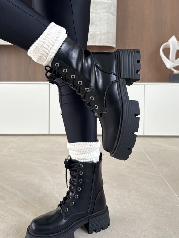 Boots Stylish black 