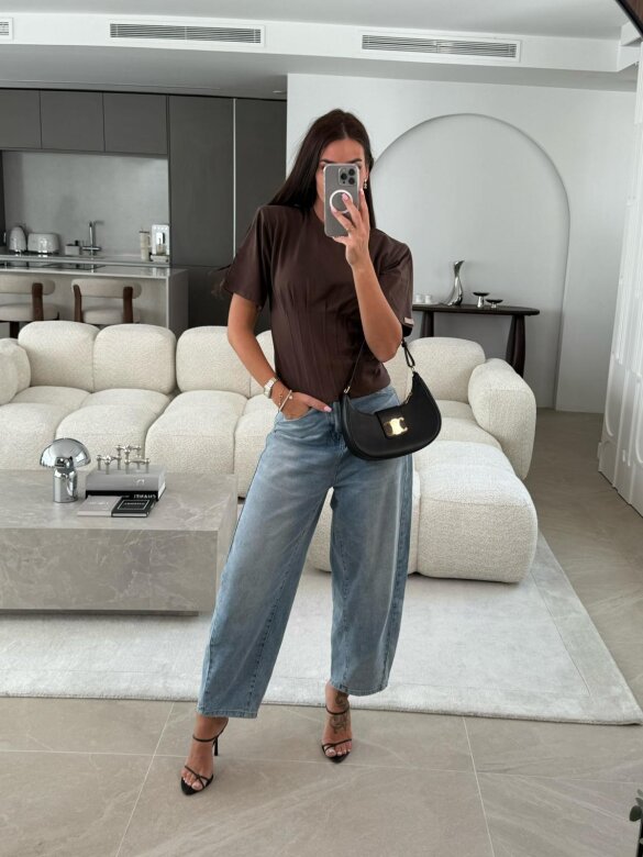 T-shirt Lumelle taliowany czekoladowy 