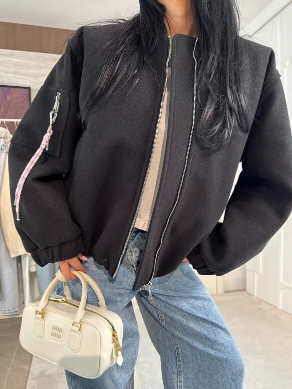 Bomberka Bloome czarna