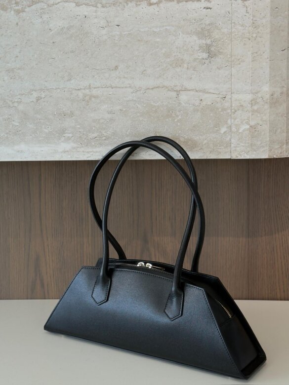 Bag Aurel leather black