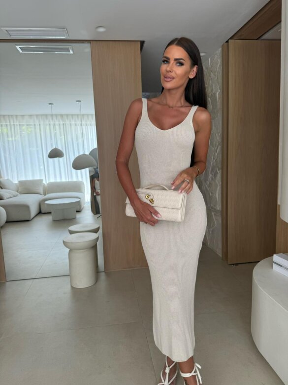 Sukienka Rebecca midi dzianinowa jasnobeżowa 