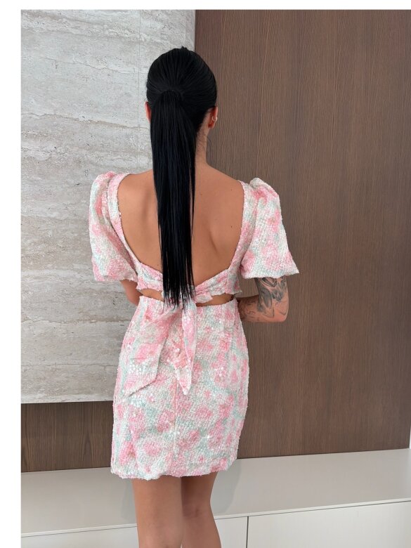 Sukienka Isana mini z cekinami ecru-różowa