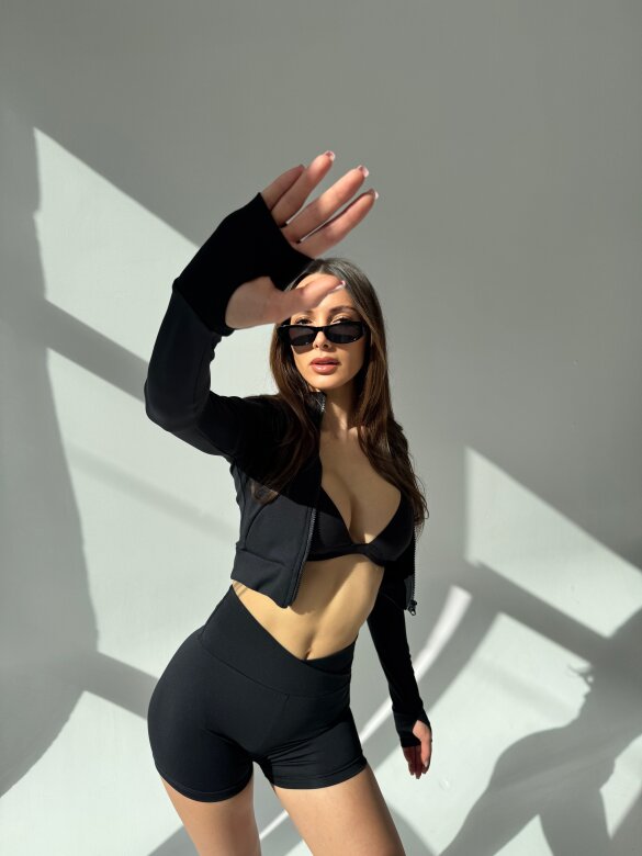 Bluzka Anette czarna