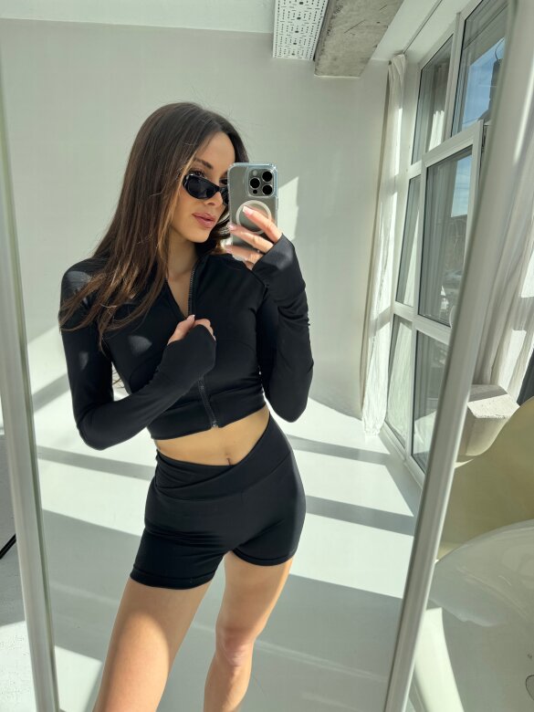 Bluzka Anette czarna