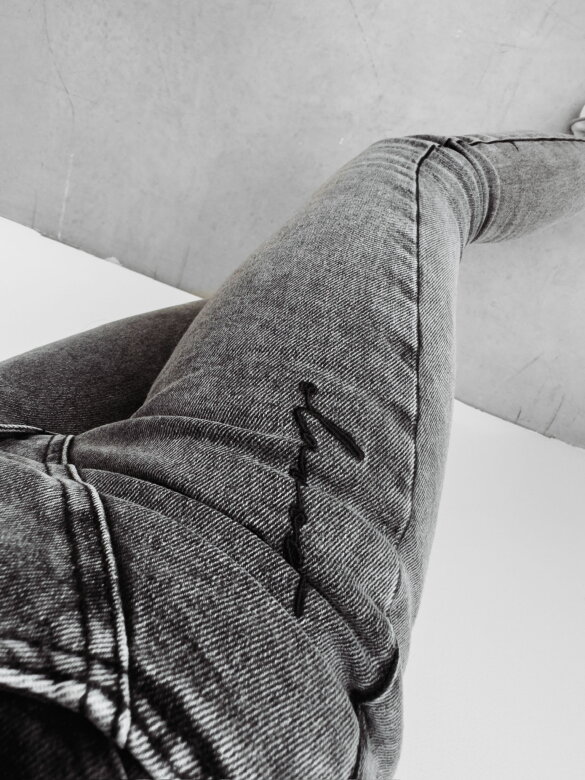 Spodnie Aster jeans ciemnoszare