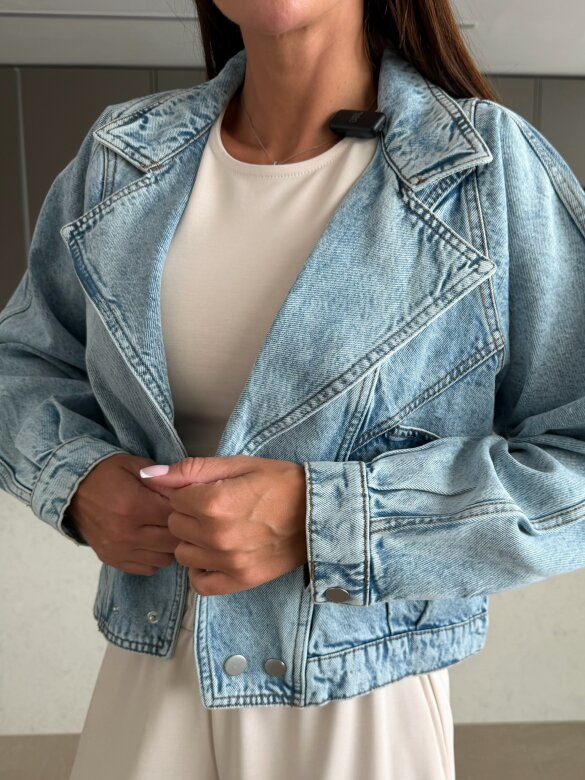 Katana Pharrell jeans jasnoniebieska