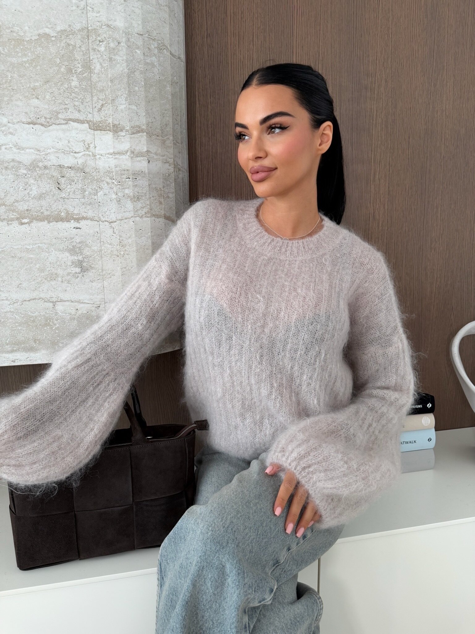 Sweter Jeffrey z moherem 80% pudrowy 