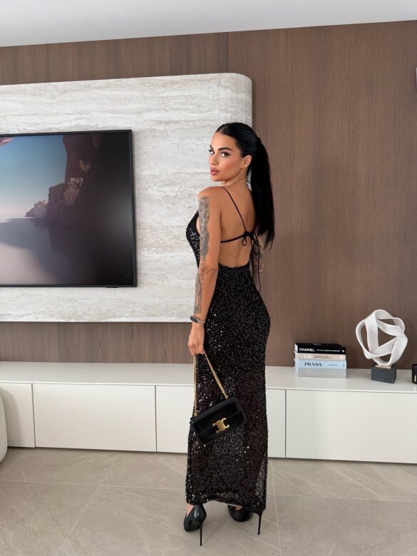 Sukienka Lacey z cekinami czarna