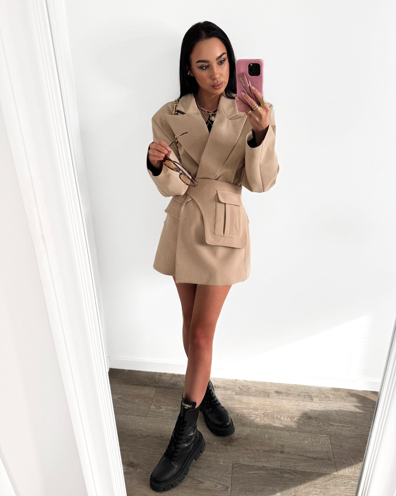 Marynarka Pallerin z saszetką beżowa 