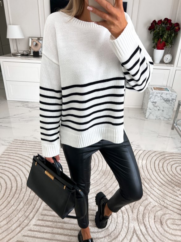 Sweter Specially w paski ecru-czarny 