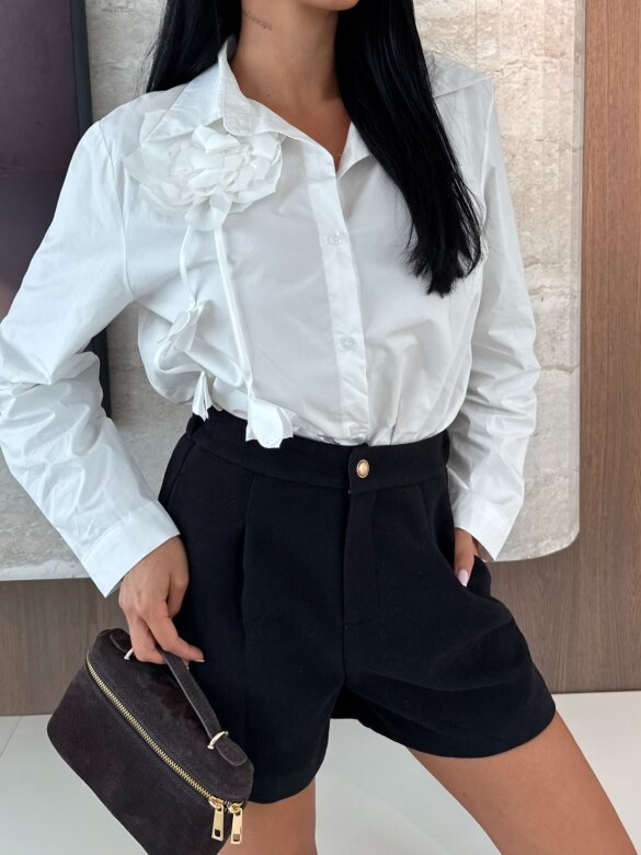 Koszula Diana z kwiatem biała 