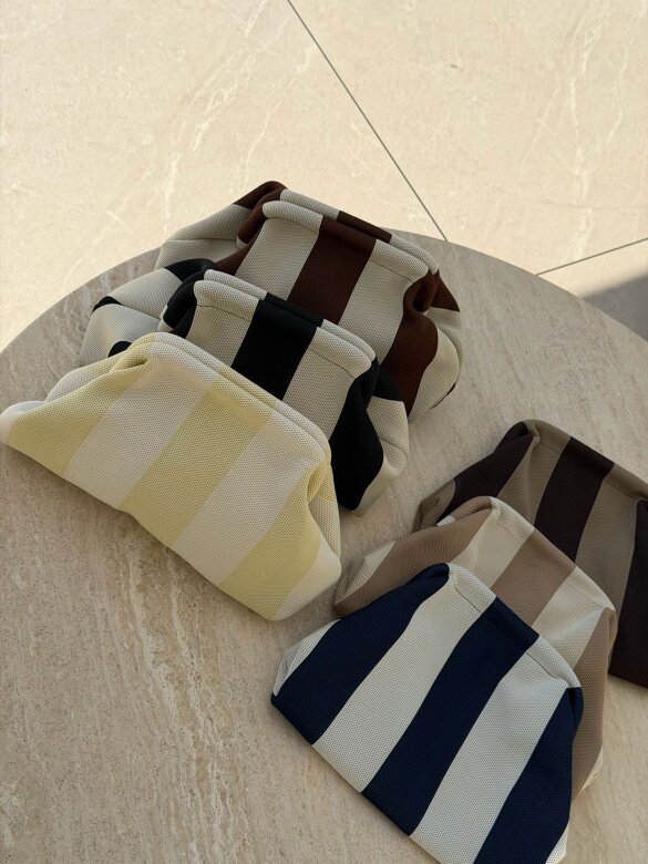 Handbag Mila chocolate-beige