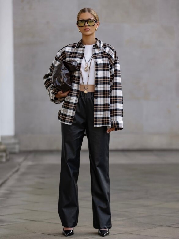 Koszula Avalea w kratę czarno-biała