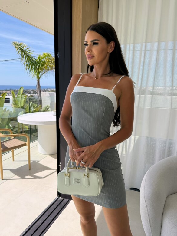 Sukienka Paredes mini w paski szara 