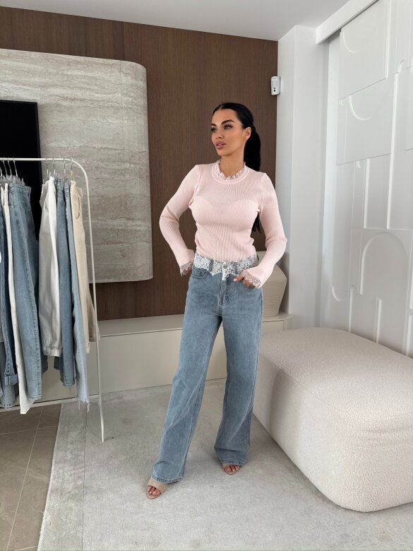 Sweter Kaite pudrowy