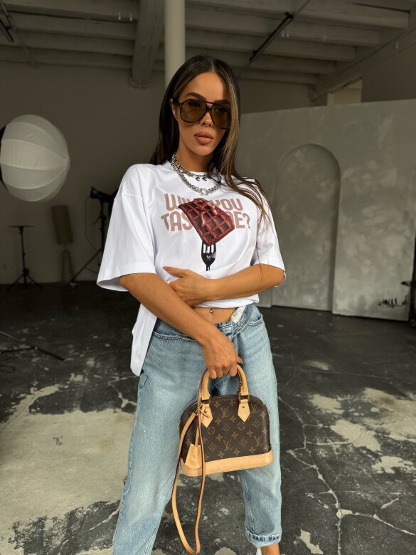 T-shirt Tasty oversize biały 