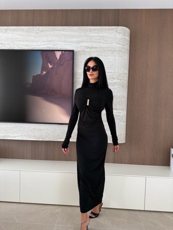 Sukienka Iverra maxi czarna