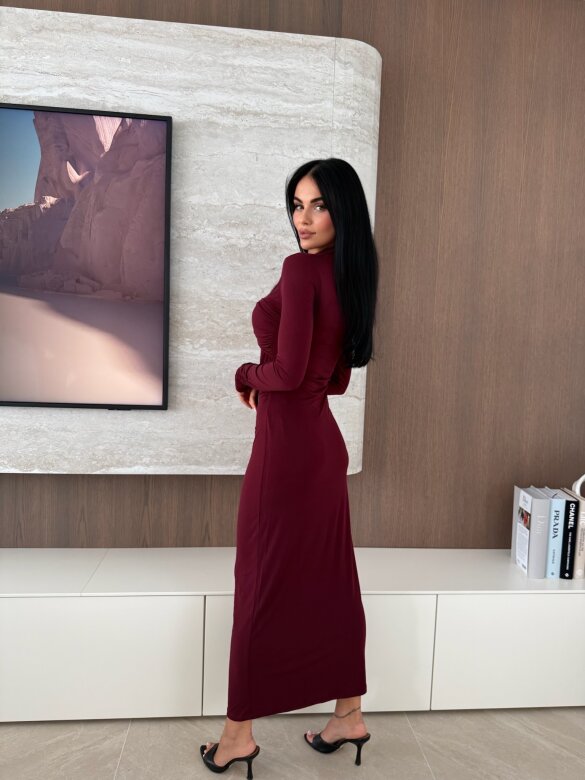 Sukienka Iverra maxi bordowa 