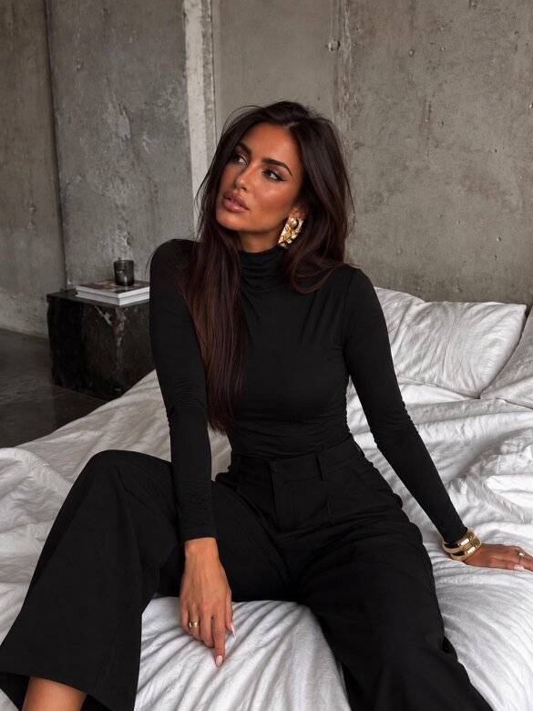 Turtleneck blouse Venelo with viscose black